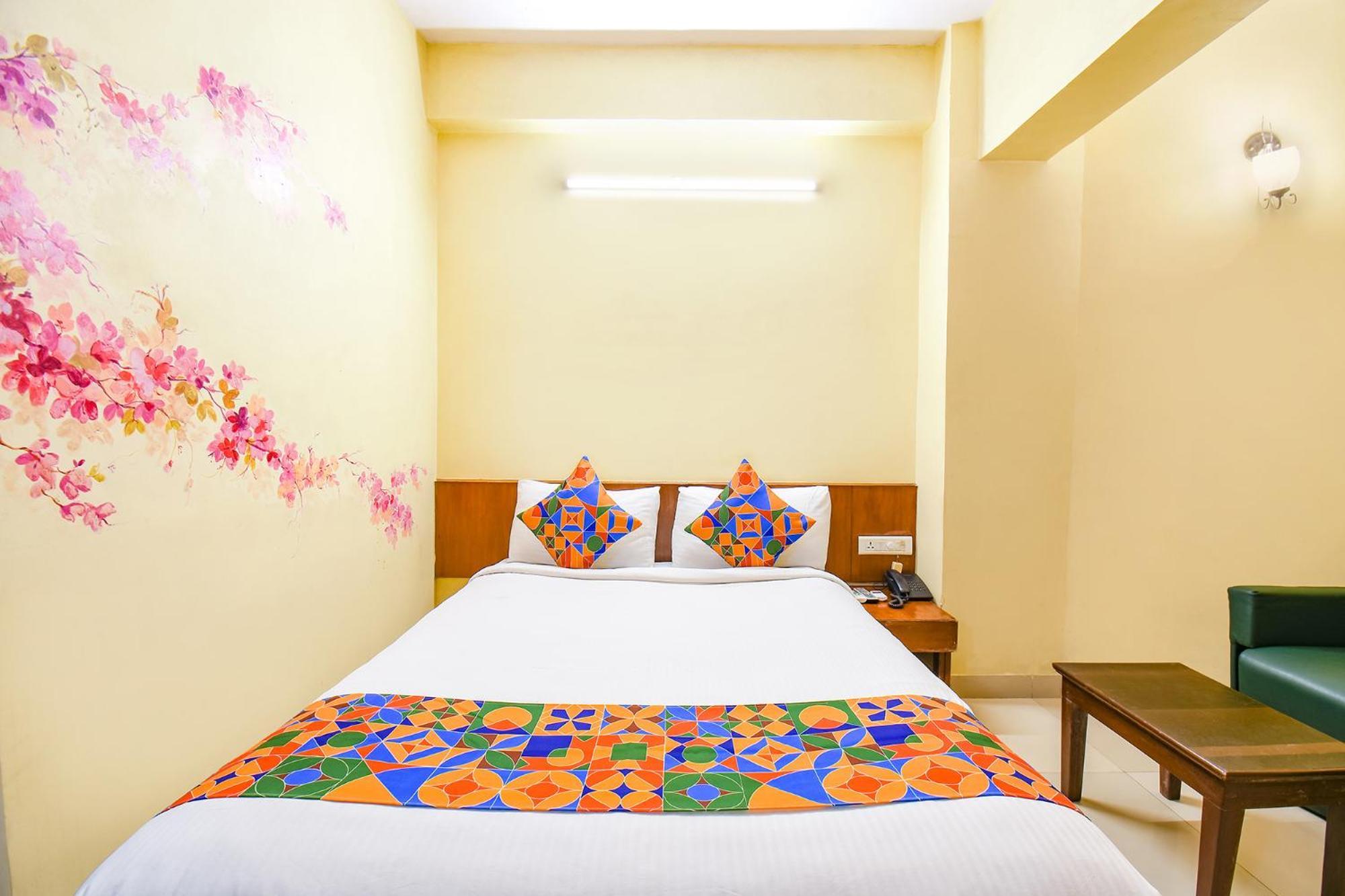 Fabhotel Prime Yash Residency - Nr Lonavala Railway Station 外观 照片