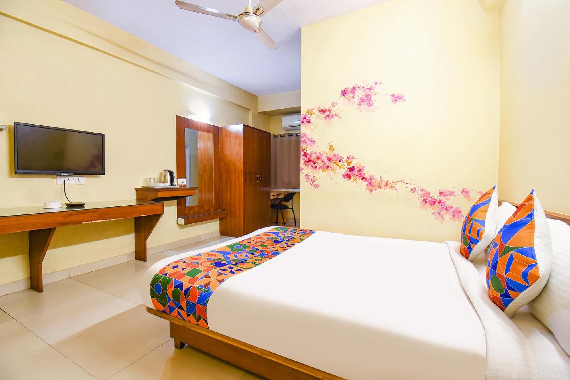 Fabhotel Prime Yash Residency - Nr Lonavala Railway Station 外观 照片